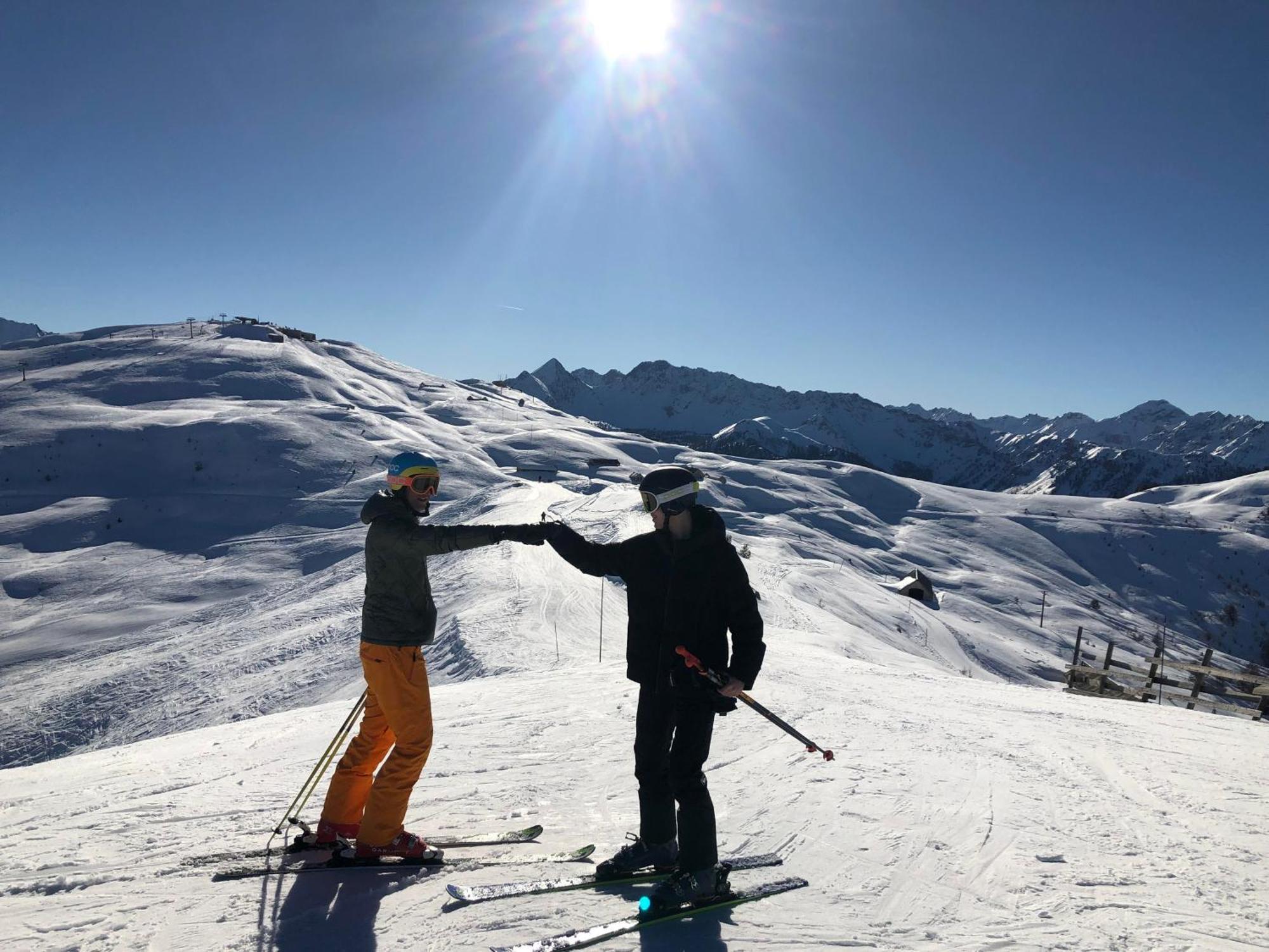 Apartament Etra Close To Piste Sauze D'Oulx Bagian luar foto